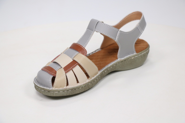 Босоножки и сандалии Covani 50115568