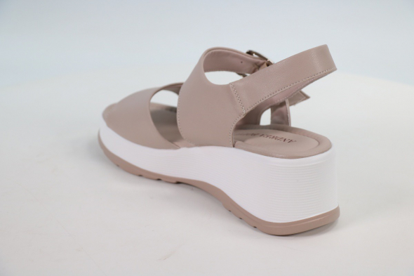 Босоножки и сандалии Andrea Botti 50112565