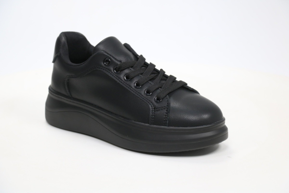 Спортивная обувь Rixshuz 18056041