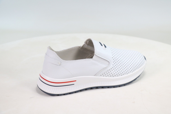 Туфли закрытые Andrea Botti 50112500