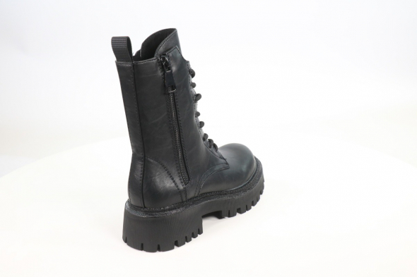 Сапоги и ботинки Betsy 50103904