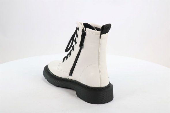 Сапоги и ботинки Betsy 50098669