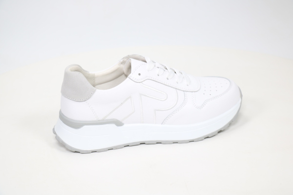 Спортивная обувь Madella 50115896