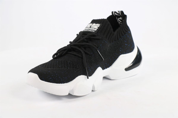 Спортивная обувь CROSBY 50097675