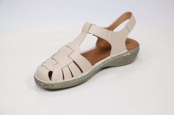 Босоножки и сандалии Covani 50115569