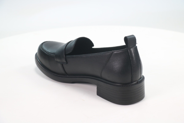 Туфли закрытые Andrea Botti 50109270