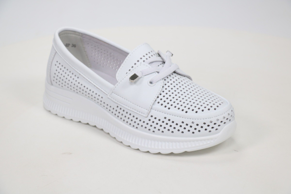 Туфли закрытые Madella 50115783