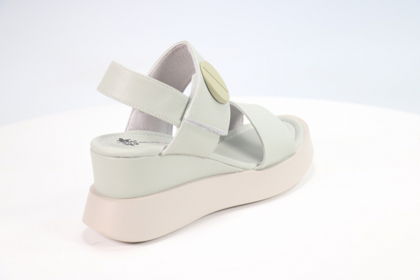 Босоножки и сандалии TF'S 50105514