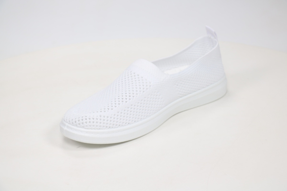 Туфли закрытые Rixshuz 18056110