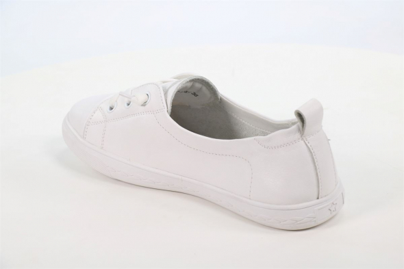 Спортивная обувь Madella 50100971