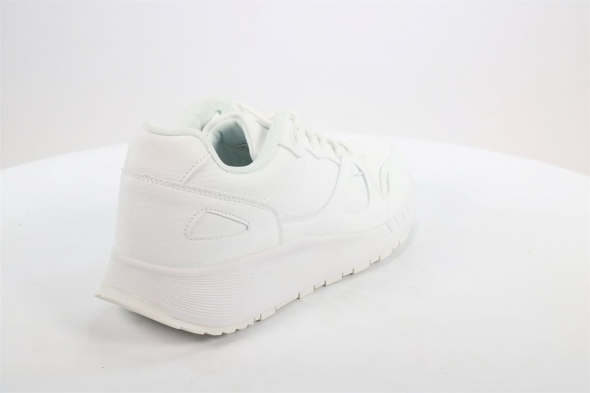 Спортивная обувь Strobbs 50099143