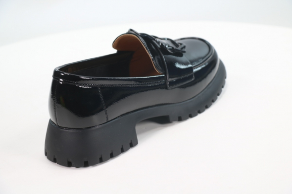 Туфли закрытые Madella 50109731