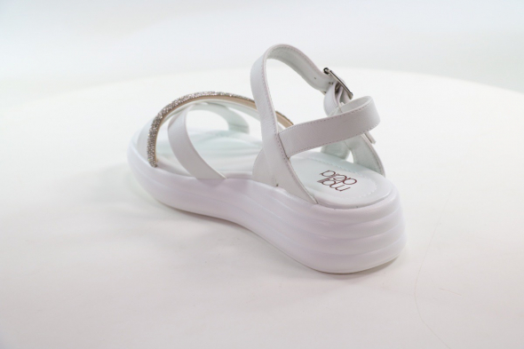 Босоножки и сандалии Madella 50109728