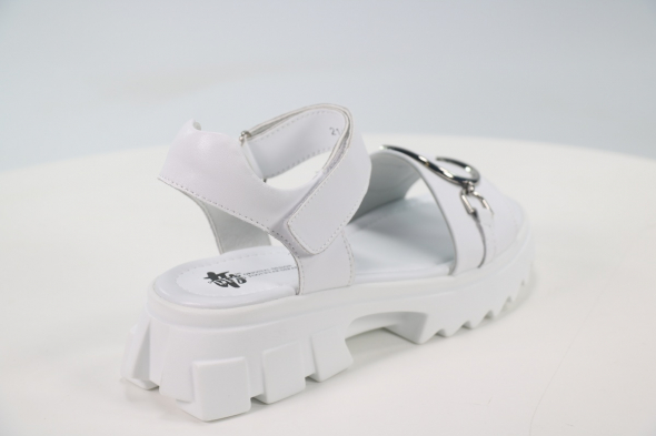 Босоножки и сандалии TF'S 50105522