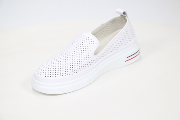 Туфли закрытые Madella 50116035