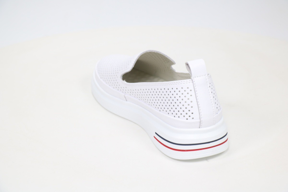 Туфли закрытые Madella 50116035