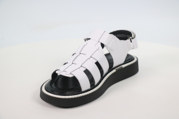 Босоножки и сандалии Madella 50105160