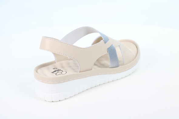 Босоножки и сандалии Madella 50105183