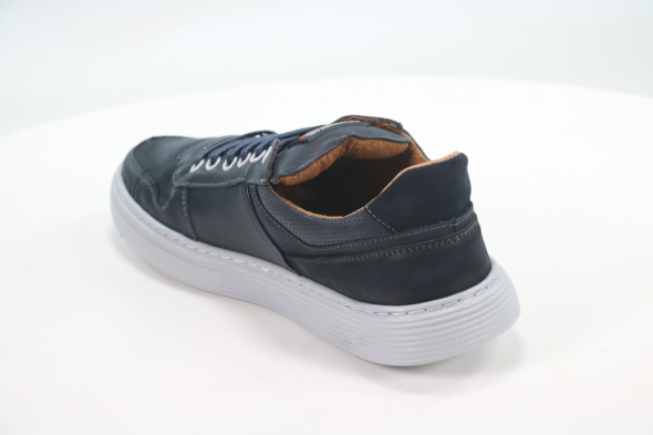 Спортивная обувь TOFA 50108030