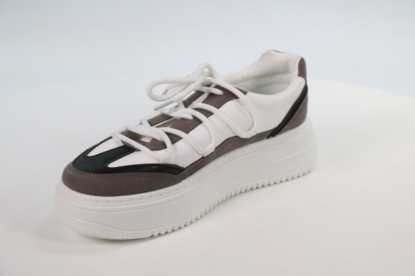 Спортивная обувь APOJEE 50114253