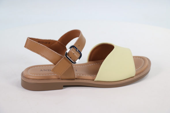 Босоножки и сандалии Andrea Botti 50112552