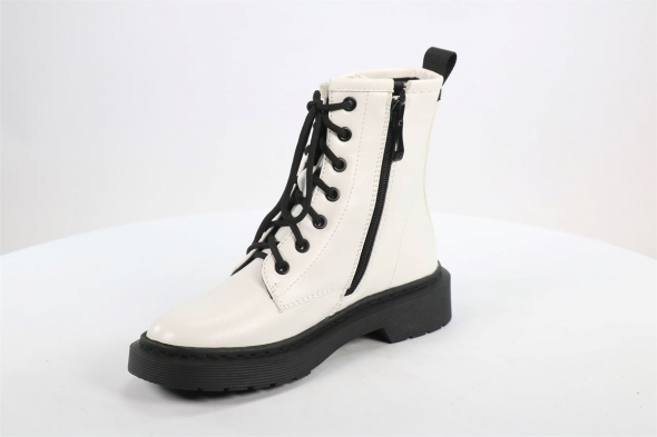 Сапоги и ботинки Betsy 50098669