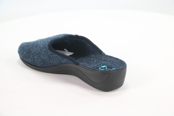 Тапочки домашние Adanex 50105970