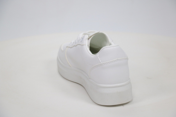 Спортивная обувь APOJEE 18056024