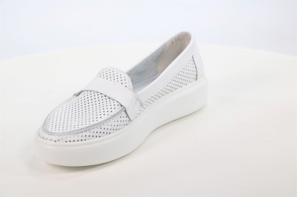 Туфли закрытые SPUR 50101943