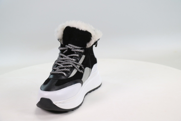 Спортивная обувь Rixshuz 50112146