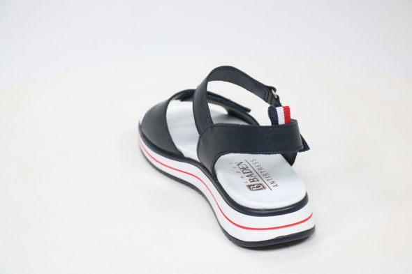 Босоножки и сандалии Baden 50115635