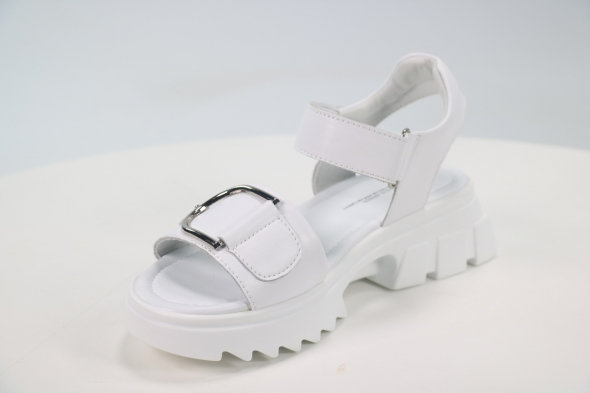 Босоножки и сандалии TF'S 50105522