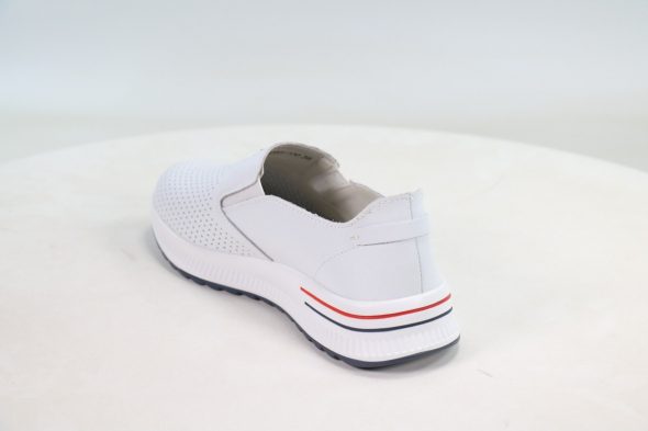 Туфли закрытые Andrea Botti 50112500