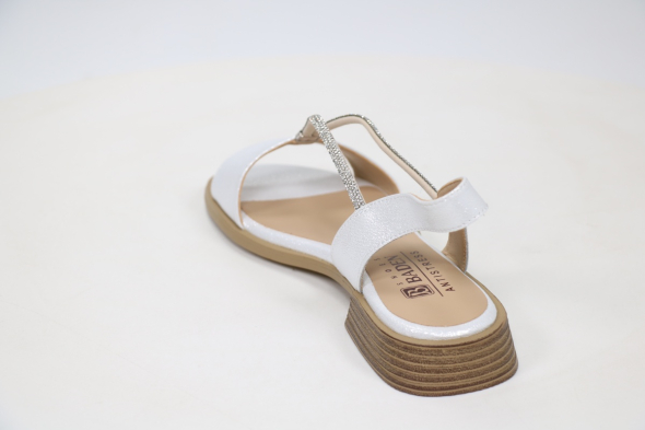 Босоножки и сандалии Baden 50115901