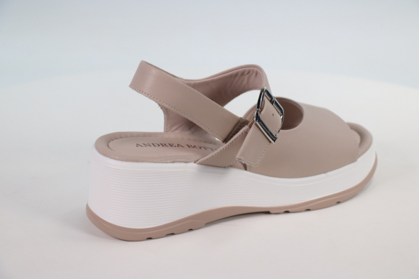 Босоножки и сандалии Andrea Botti 50112565