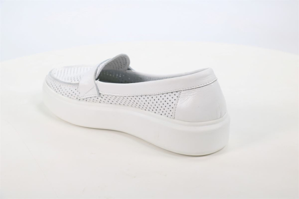 Туфли закрытые SPUR 50101943