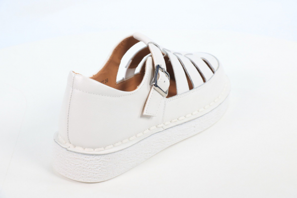 Босоножки и сандалии Madella 50105192