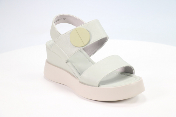 Босоножки и сандалии TF'S 50105514