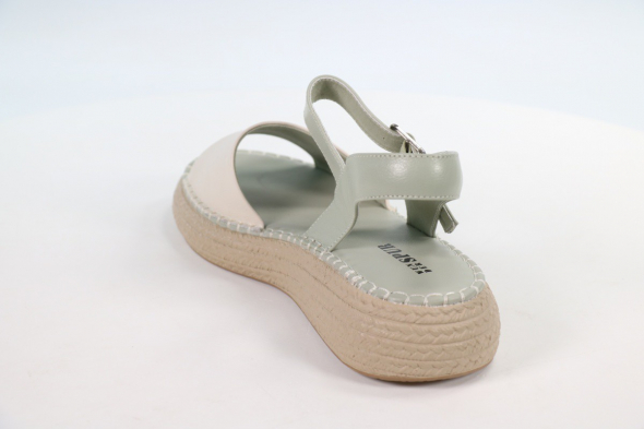 Босоножки и сандалии wun der SPUR 50113620