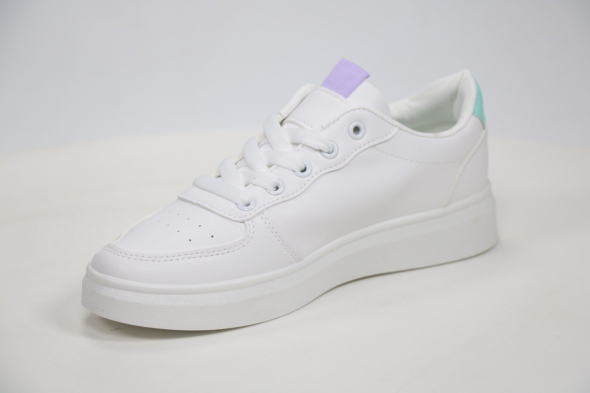 Спортивная обувь APOJEE 18056025