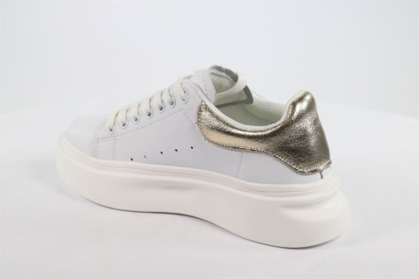 Спортивная обувь La Grandezza 50097731