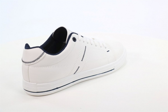 Спортивная обувь CROSBY 50101595