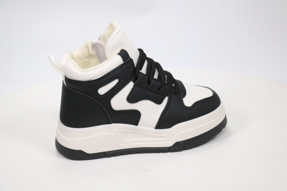 Спортивная обувь Rixshuz 50115114